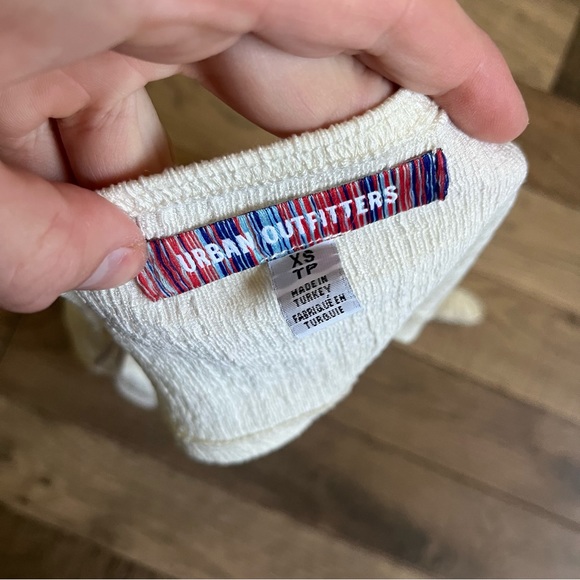 Urban Outfitters | halter crop top | size XS - Picture 3 of 3